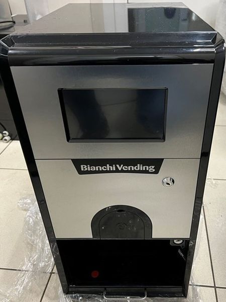 Кофемашина BIANCHI Gaia Style Touch автоматическая Б/У bianchi-gaia-touch-sec-ha фото